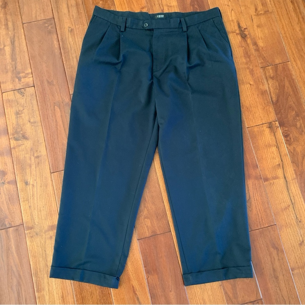 IZOD Pants 40X29 Golf Classix Navy Blue Microfiber Chino Dress Pleated Cuffs